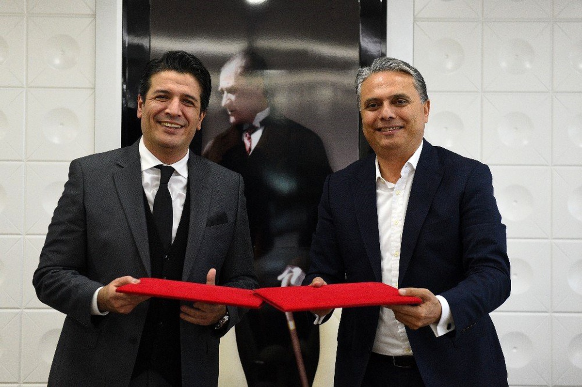 Muratpaşa ve Döşemealtı arasında yol ve kaldırım hizmetleri işbirliği