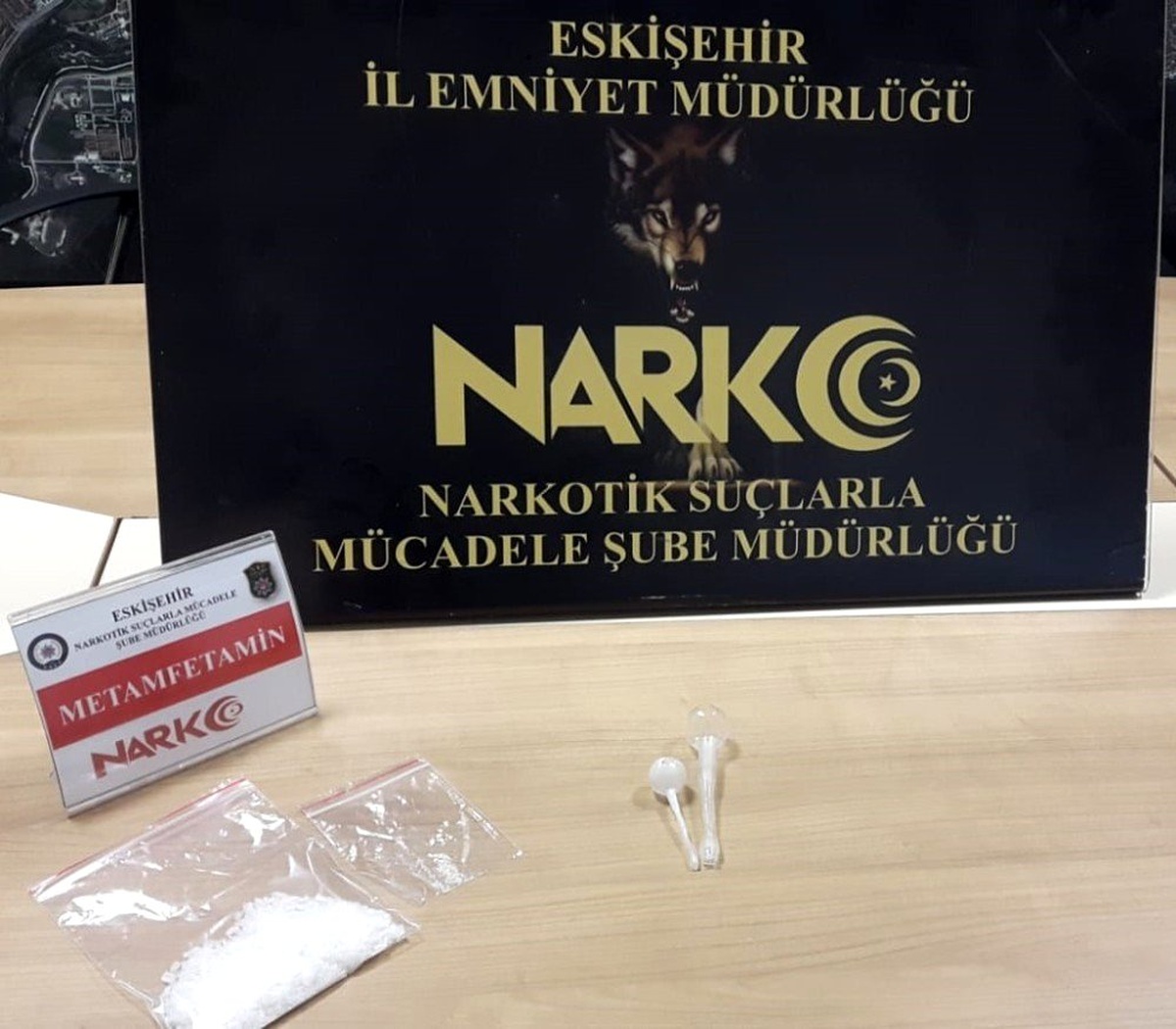 Narkotim kente uyuşturucu sokmaya çalışan şüphelileri yakaladı