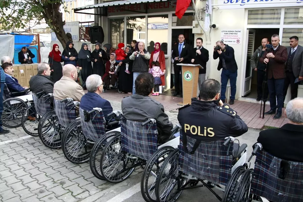 Orhangazi Müftülüğünden 47 engelliye tekerlekli sandalye bağışı