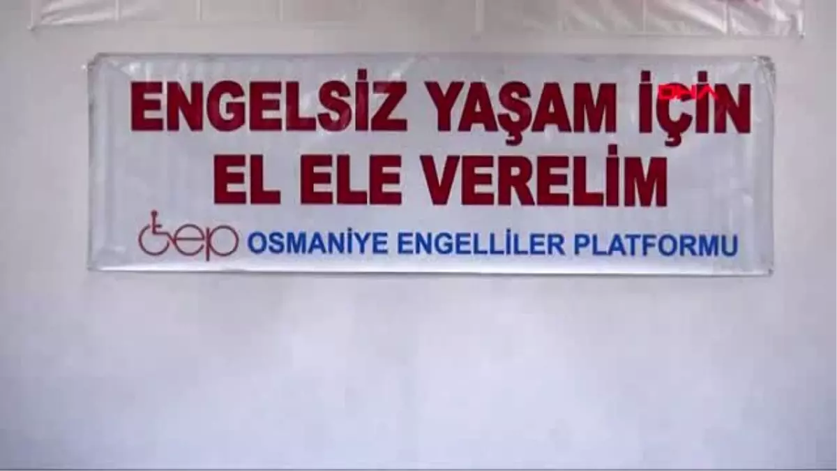 Osmaniye tekerlekli sandalyede engellilerle basketbol oynadılar