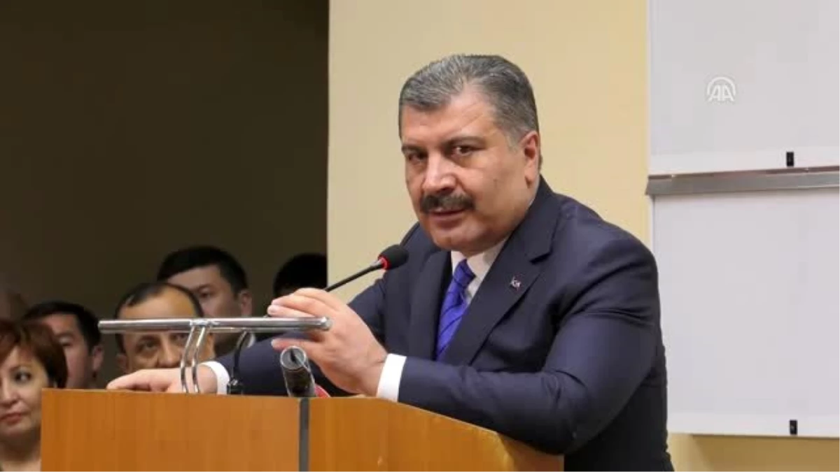Sağlık Bakanı Koca, Özbekistan\'da Türk hekimlerin tedavi ettiği hastaları ziyaret etti