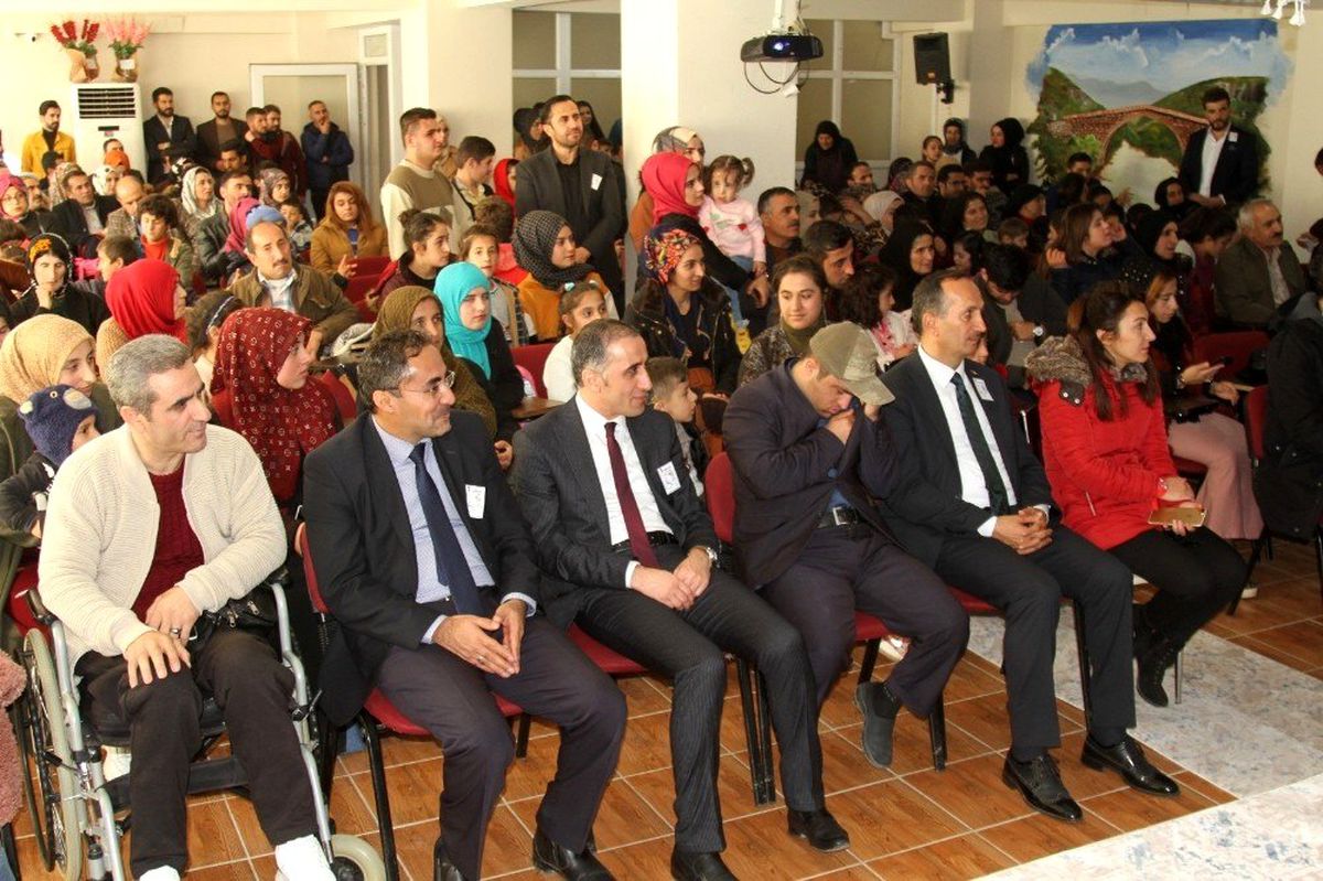 Şemdinli\'de 3 Aralık Dünya Engelliler Günü