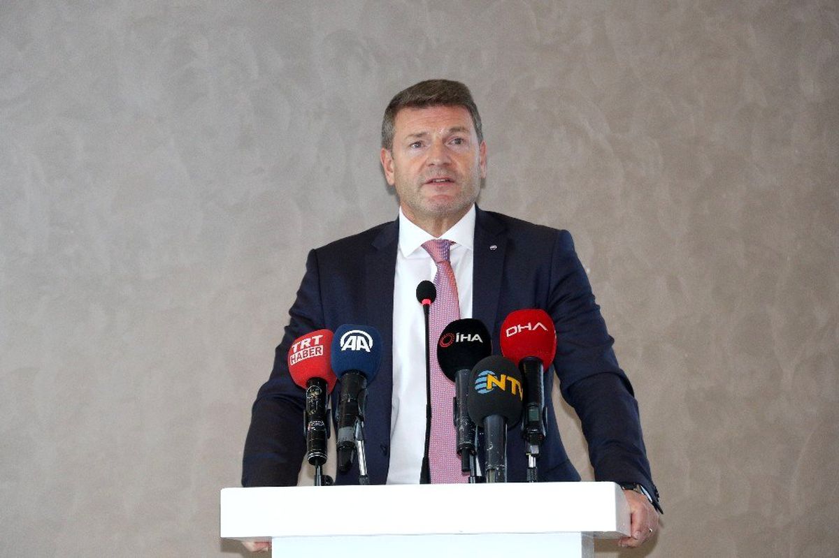 SunExpress Antalya Hangarı\'yla hem uçuş hem iş imkanı