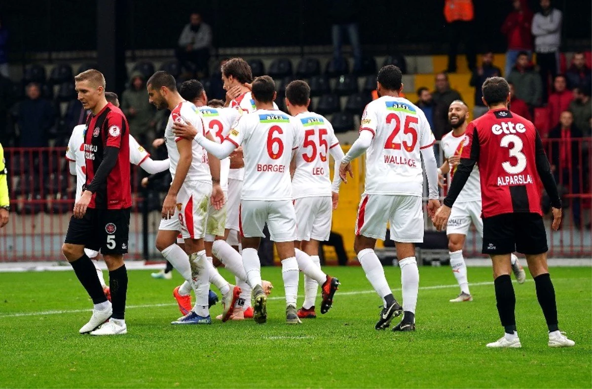 Ziraat Türkiye Kupası: Fatih Karagümrük: 0 - Göztepe: 1 (İlk yarı)