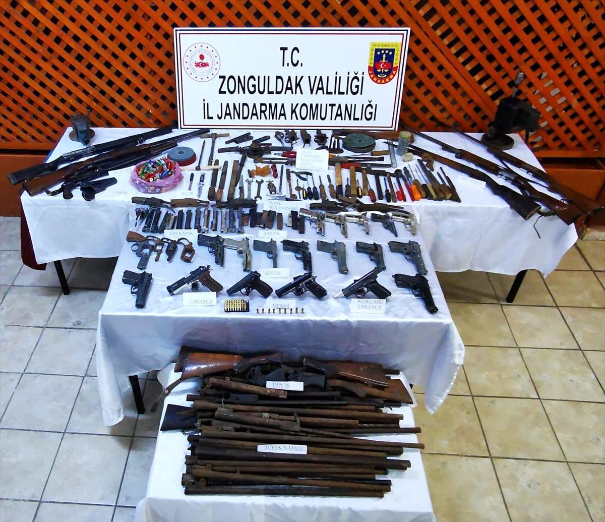 Zonguldak\'ta barakasını "silah imalathanesi"ne çeviren şüpheli serbest bırakıldı