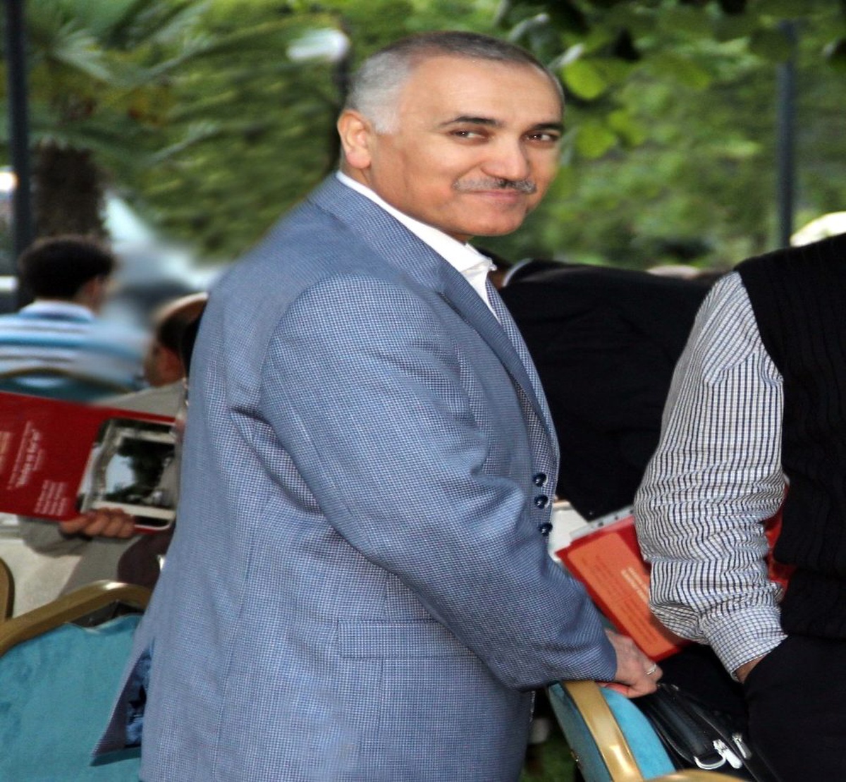 Adil Öksüz\'ün toplantı yaptığı otelin işletmecisi ve eşine hapis
