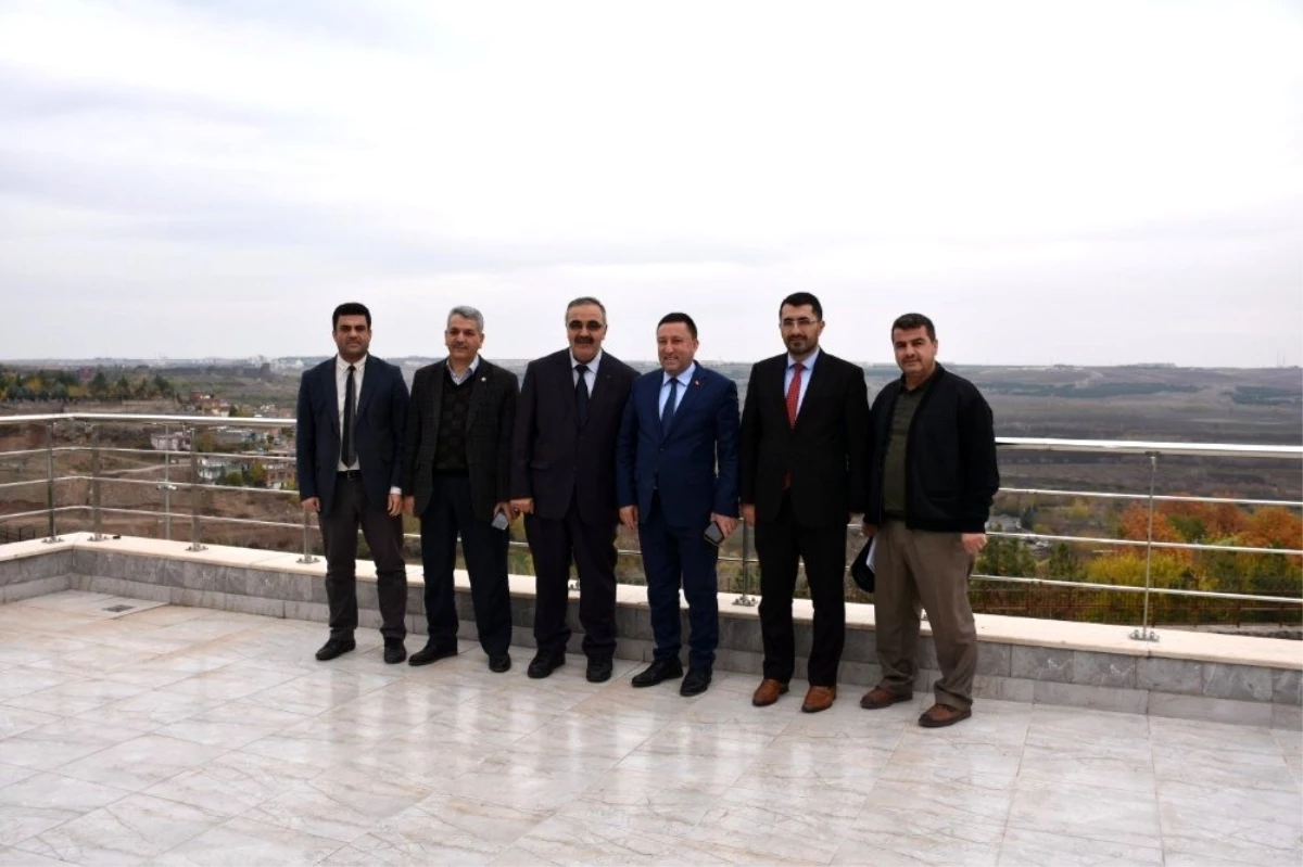 Başkan Beyoğlu\'ndan Dini Yüksek İhtisas Merkezine ziyaret