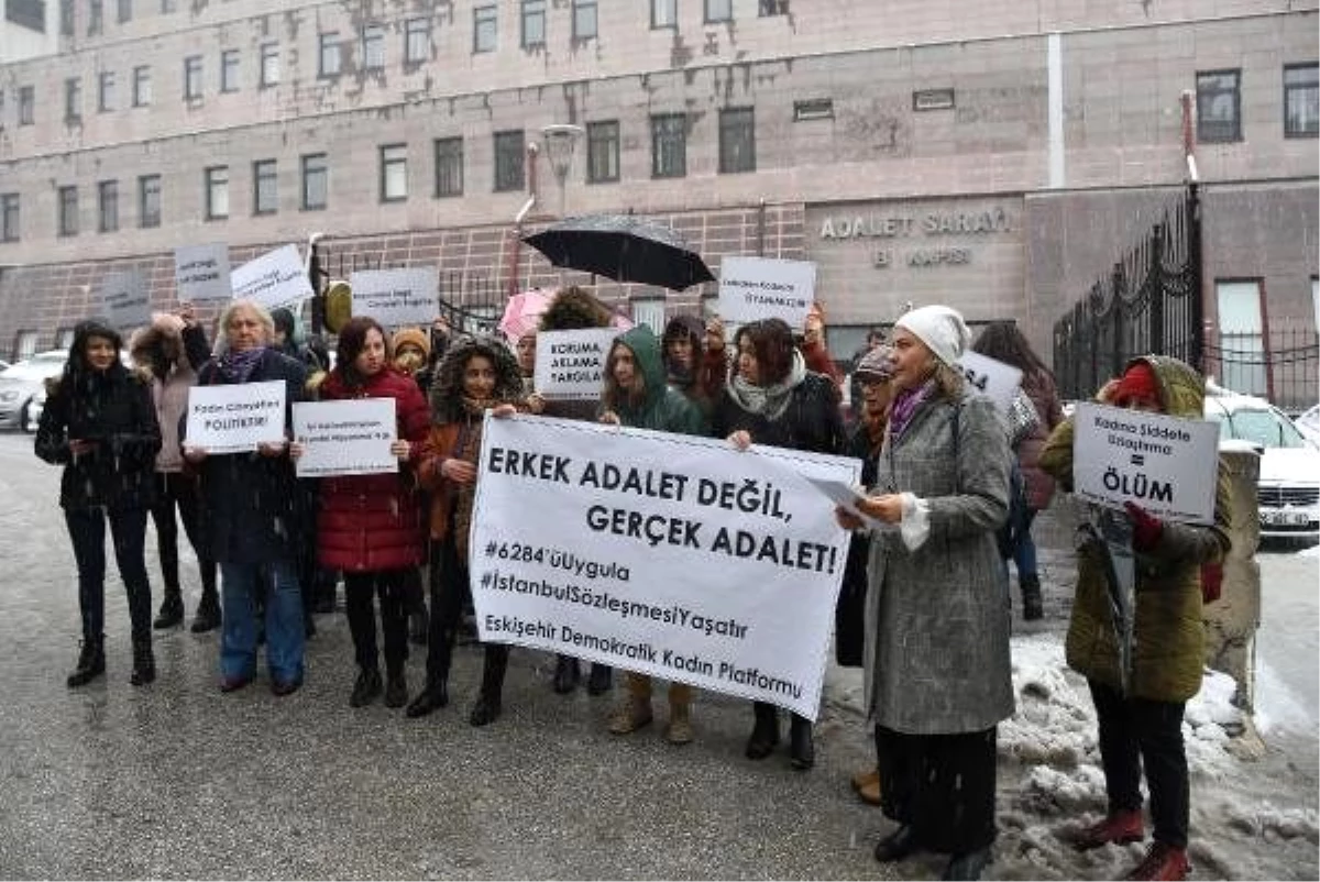 Eskişehirli kadınlar, öldürülen Ayşe Tuba için eylem yaptı