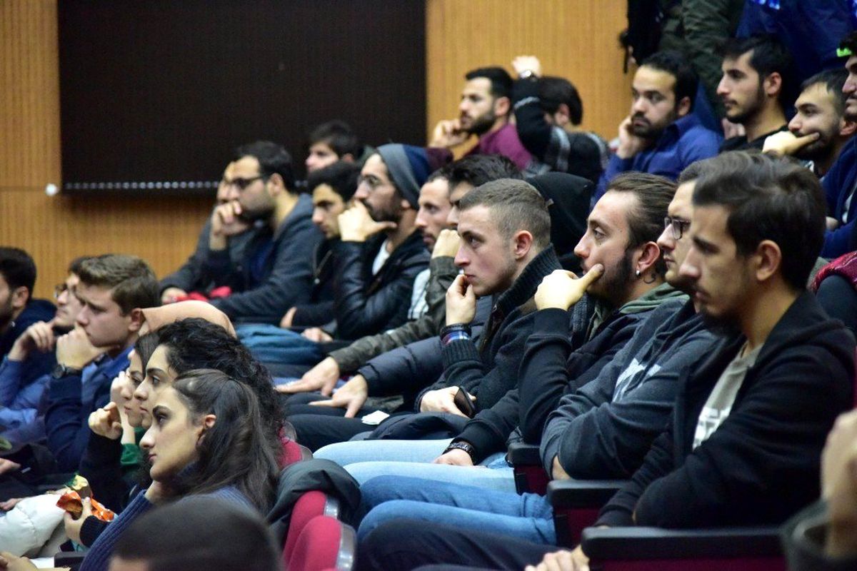 ETÜ\'de "Savunma Sanayi ve Askeri Kara Araçları" konferans ve söyleşisi gerçekleştirildi