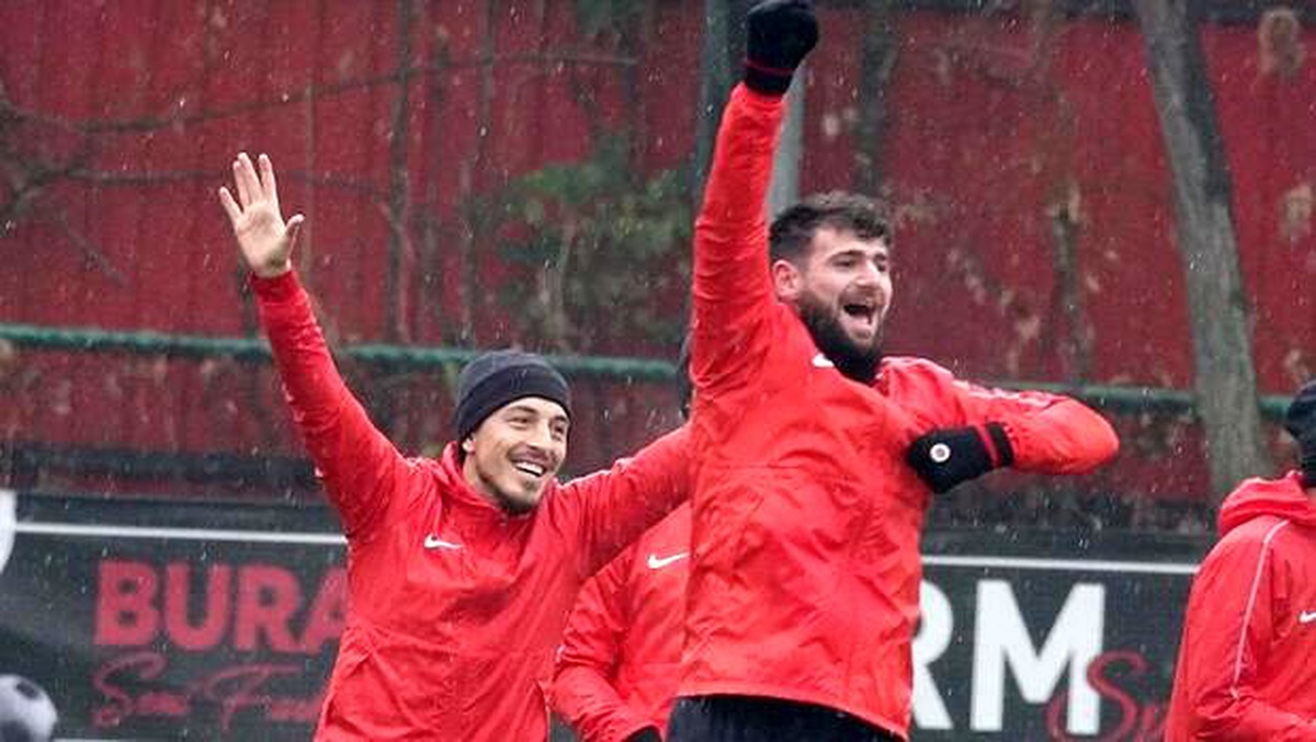 G.Birliği, F.Bahçe hazırlıklarını sürdürdü! Yağmur altında...