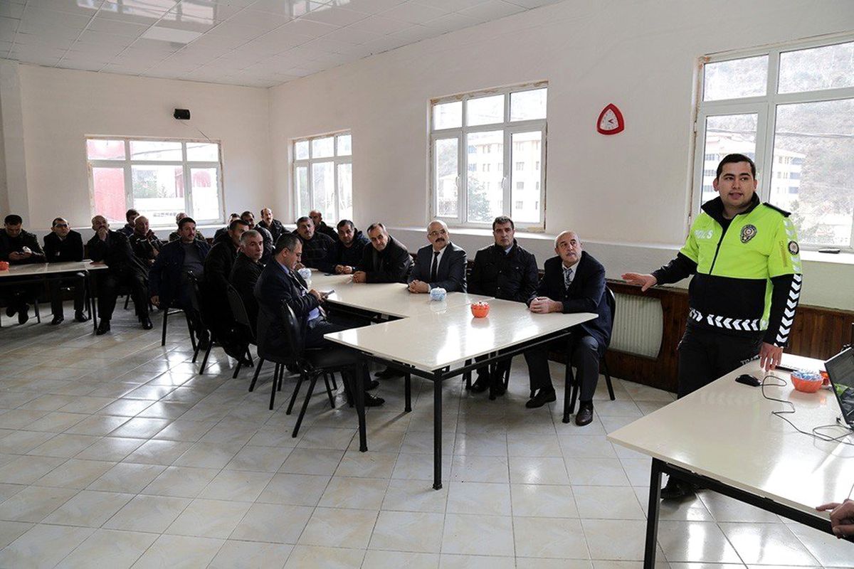 Gümüşhane\'de trafik eğitimi seferberliği devam ediyor
