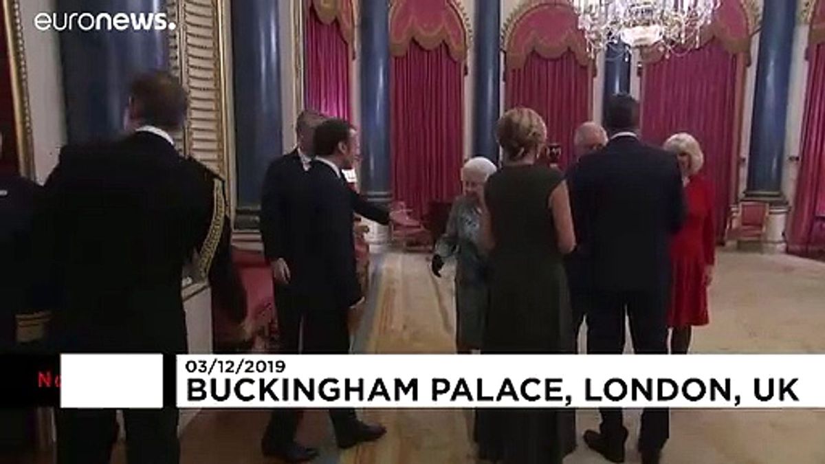 İngiltere Kraliçesi II. Elizabeth NATO liderleri için resepsiyon verdi