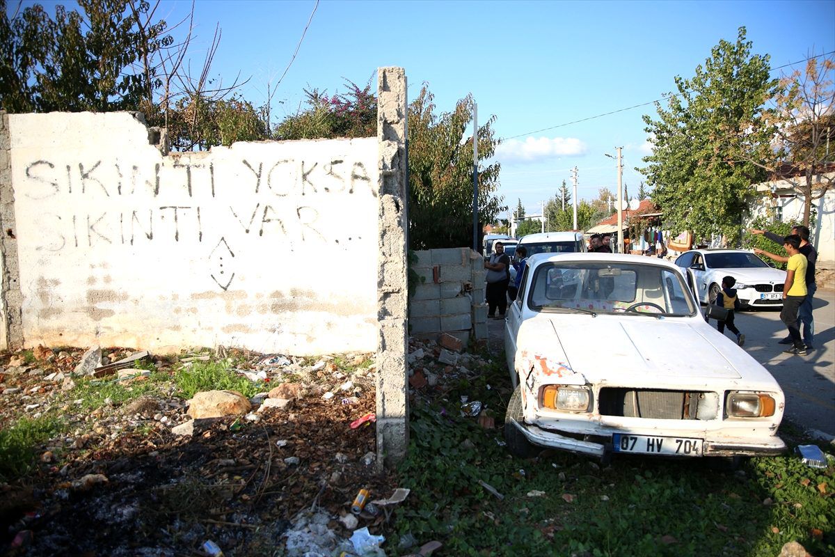 Kamyonet çalan hırsızlık şüphelisi kendisini eve kilitledi