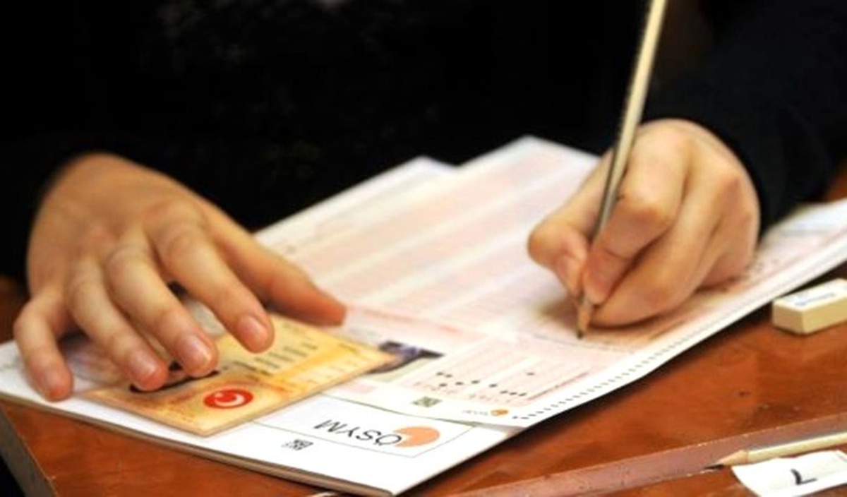 \'Kol saati ve yüzük nedeniyle sınav iptali hukuka aykırı\' kararı