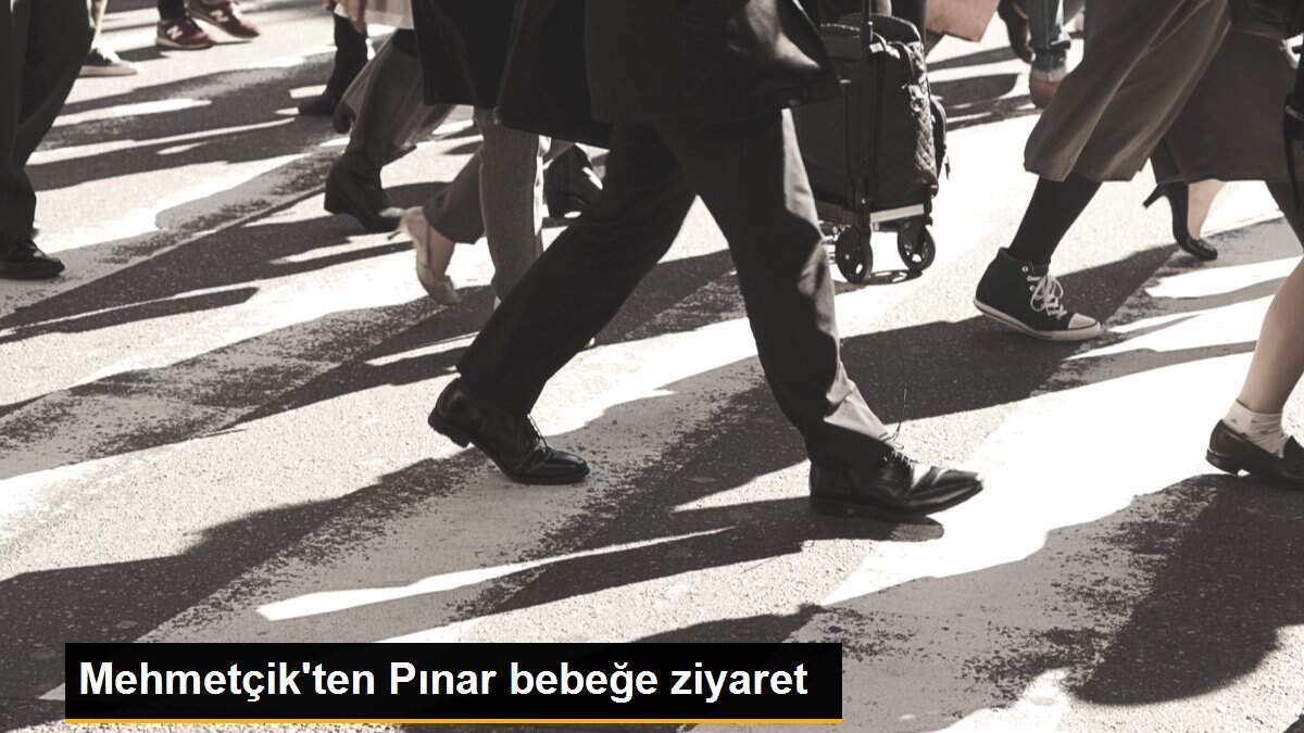 Mehmetçik\'ten Pınar bebeğe ziyaret