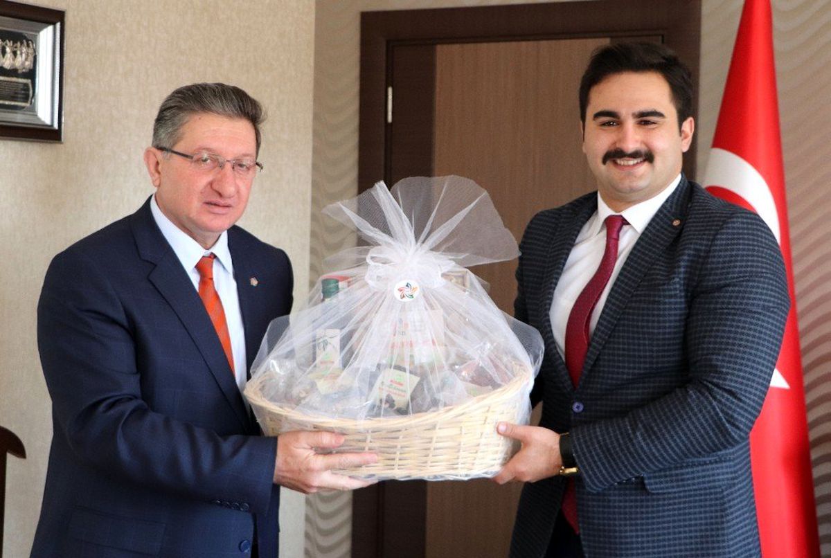 Nazilli Ticaret Odası\'ndan Buharkent Kaymakamı Ülkü\'ye ziyaret