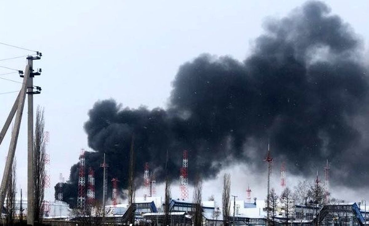 Rusya\'dan diğer ülkelere petrol pompalayan tesiste patlama