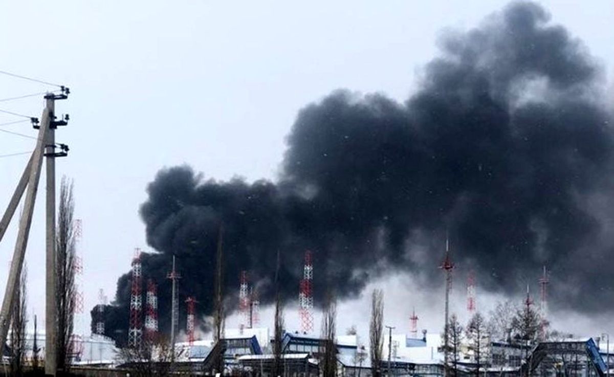 Rusya\'dan diğer ülkelere petrol pompalayan tesiste patlama