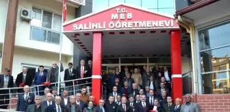 Salihli'de Kıbrıs gazilerine madalya