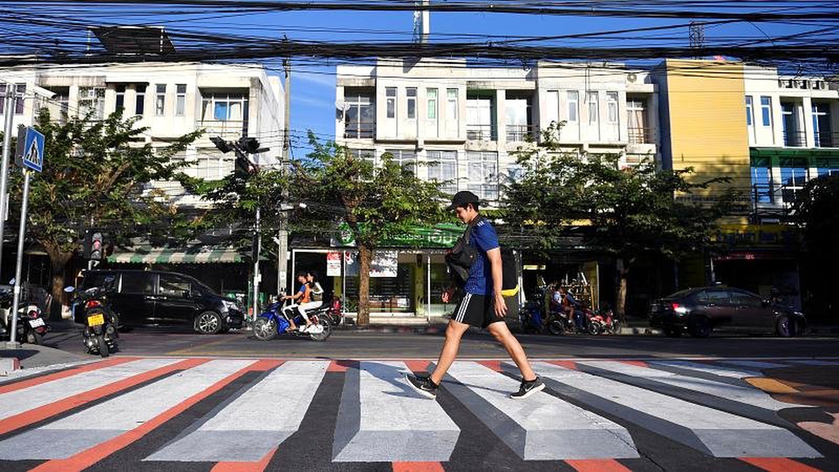 Tayland\'dan yaya geçitlerinde kazaları engellemek için 3 boyutlu çözüm