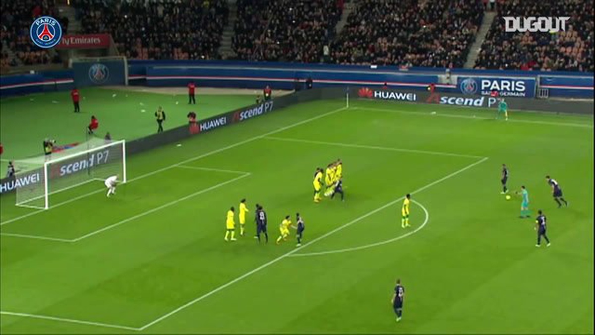 Zlatan Ibrahimovic\'in Nantes\'a Unutulmaz Frikiği