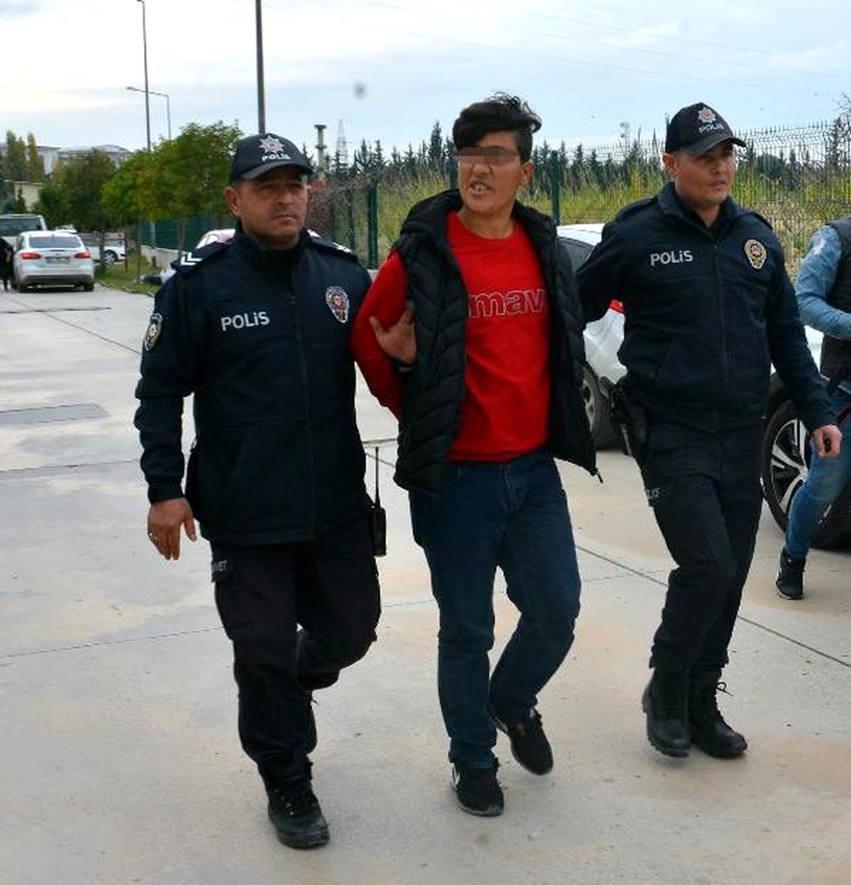 6 gündür kayıp olan 15 yaşındaki kız, Adana\'da bulundu