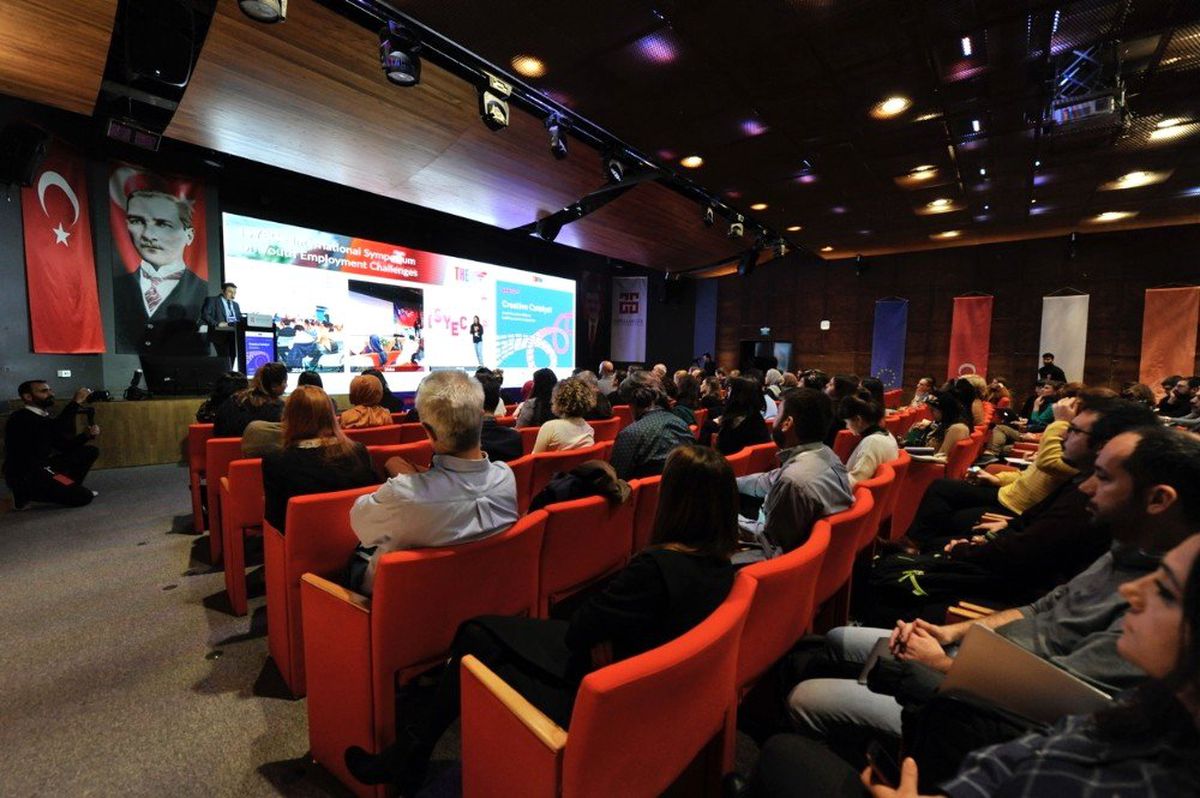 AGÜ\'de Connect for Creativity Projesi Uluslararası Konferansı