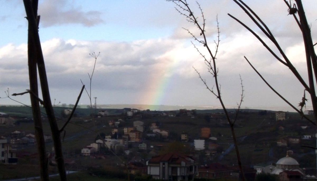 Arnavutköy\'de gökkuşağı sürprizi