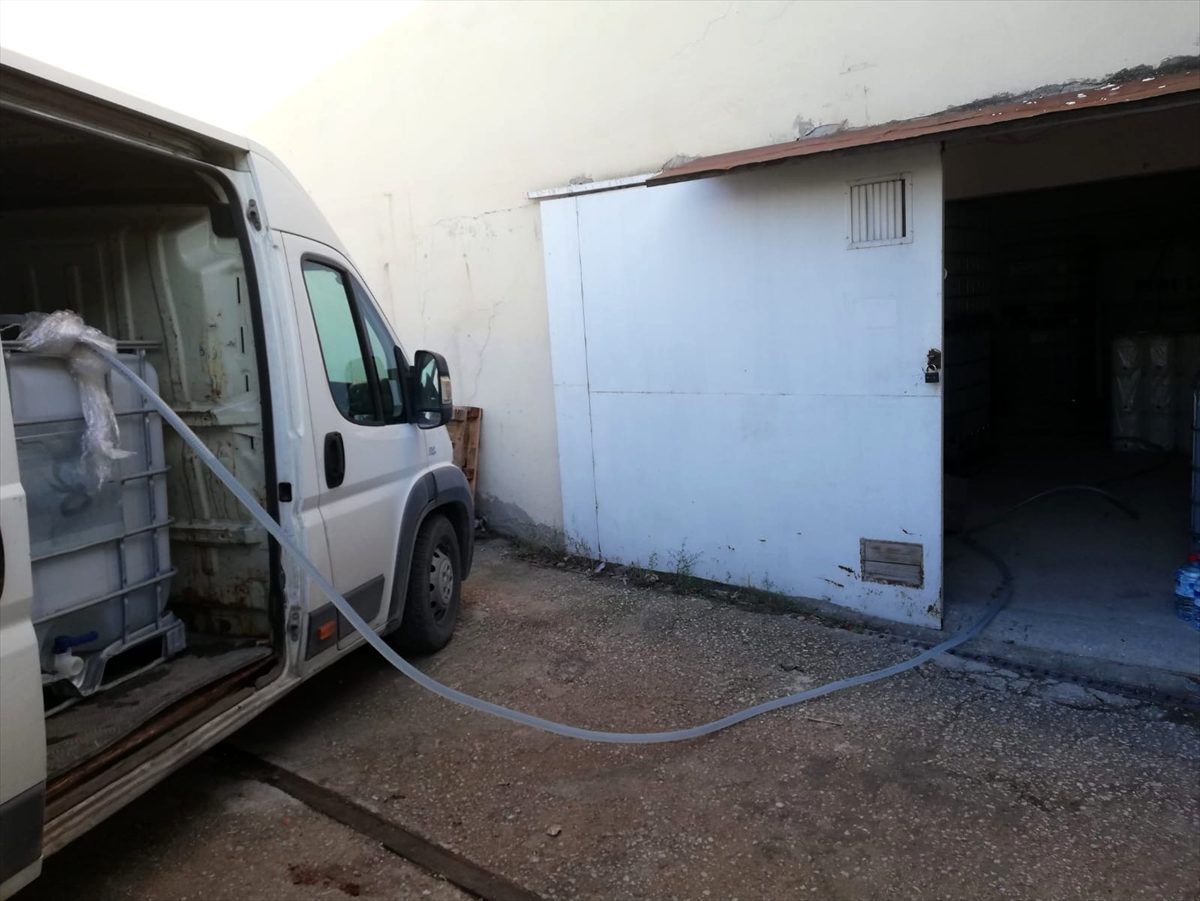 Başkentte sahte içki üretiminde kullanılan 24 ton etil alkol ele geçirildi