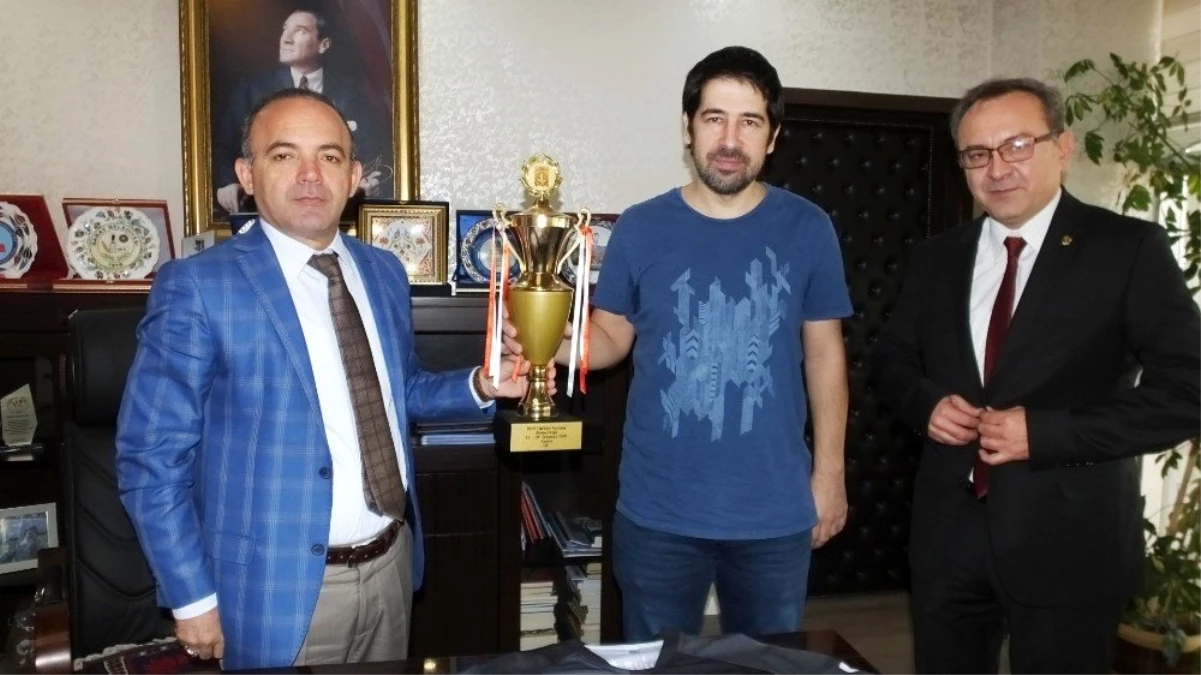 Burhaniye\'de Satranç Turnuvası düzenlenecek