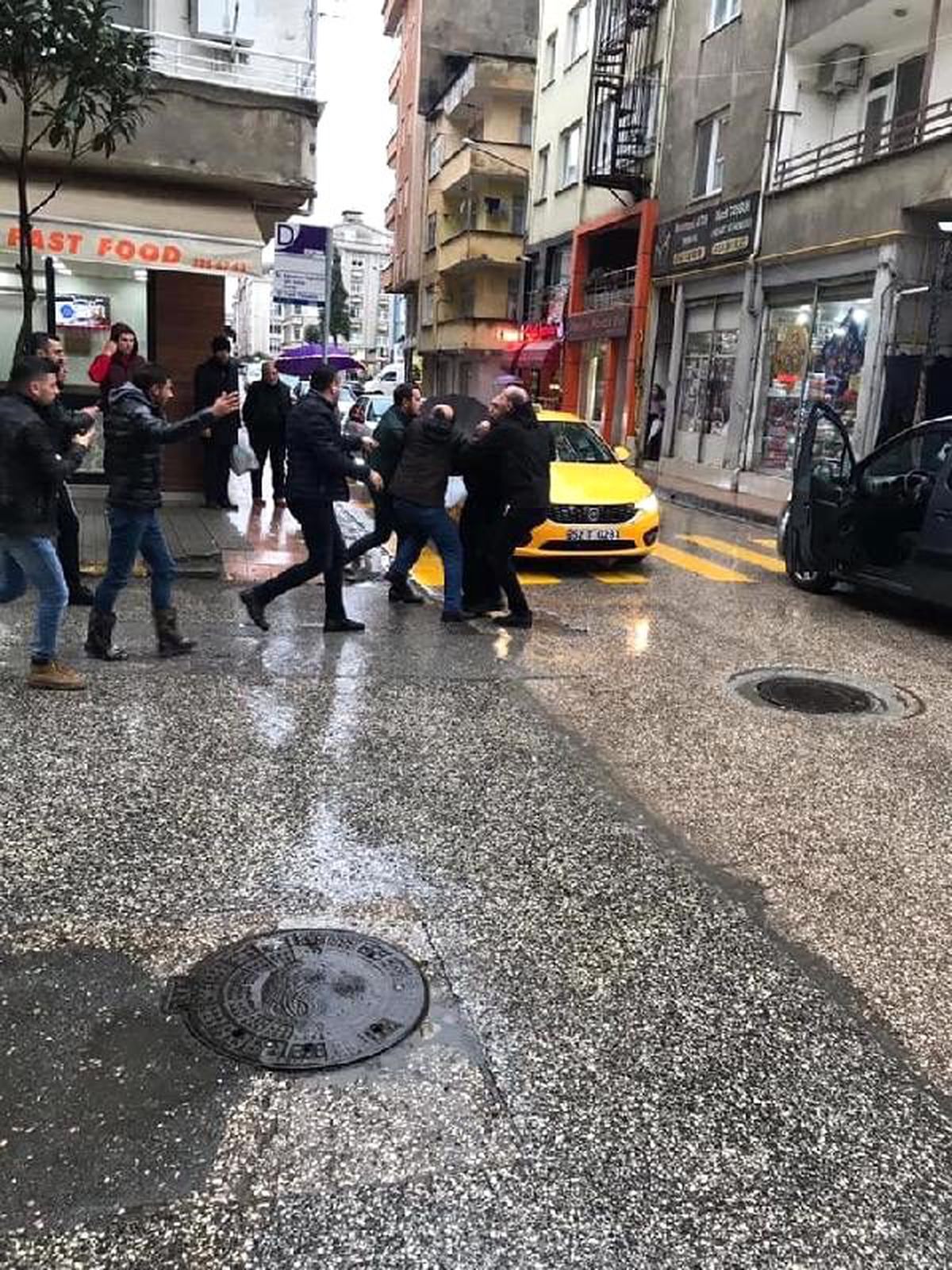 Ceren\'e ilk müdahaleyi hemşire annesi yapmış (2)