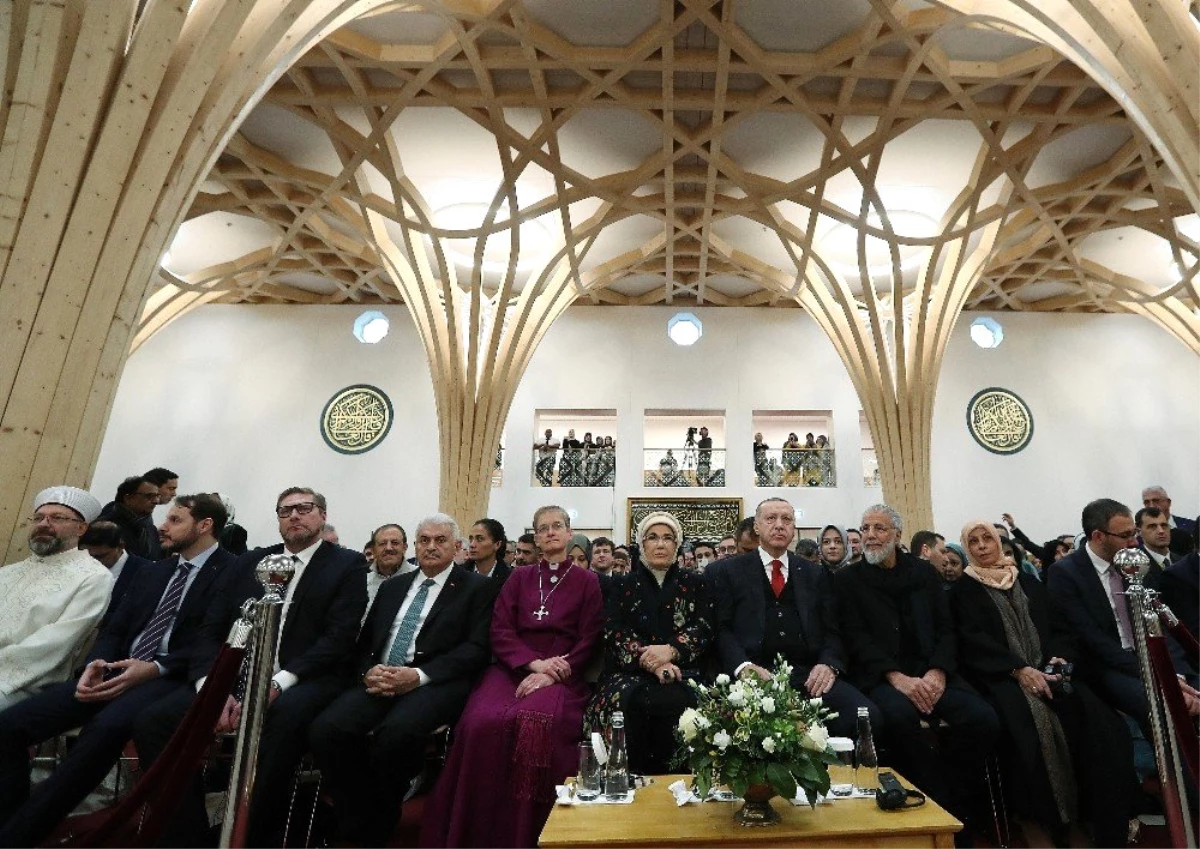 Cumhurbaşkanı Erdoğan Cambridge Camii\'nin açılışını yaptı