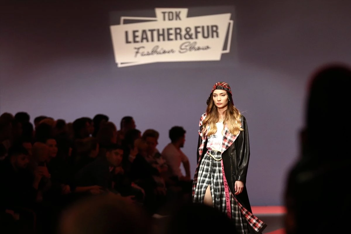 Deri ve Kürk Moda Fuarı Leather&Fur Fashion Show Antalya\'da açıldı