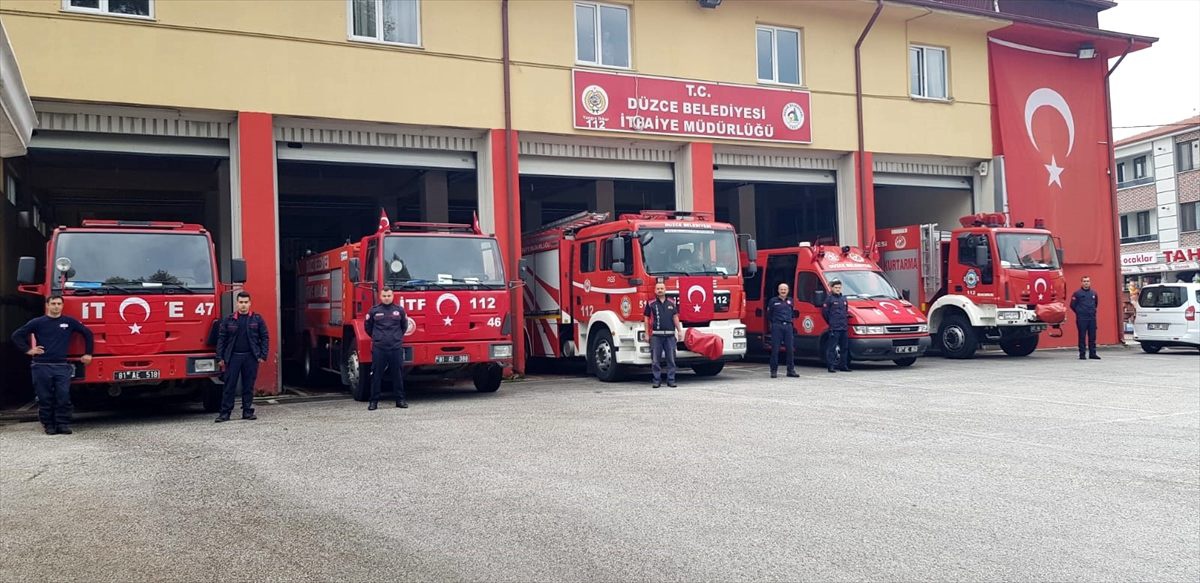 Düzce İtfaiyesi\'nden fabrika yangını açıklaması