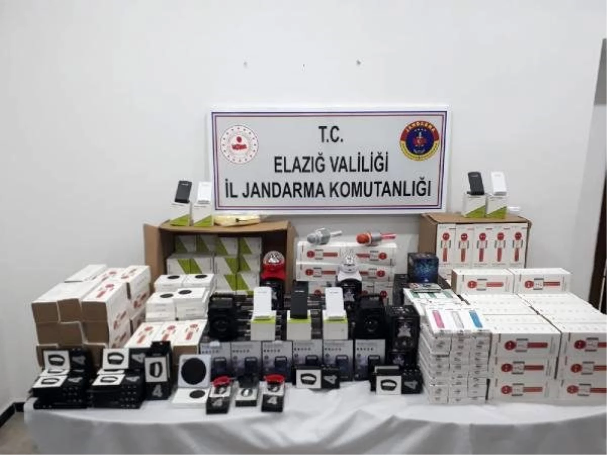 Elazığ\'da gümrük kaçağı 430 elektronik cihaz ele geçirildi