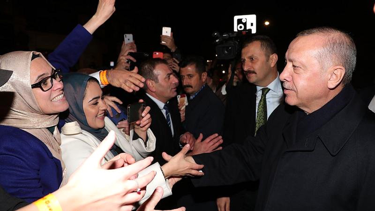 Erdoğan: Saygın ülkelerin saygısız liderleri \'İslami terör\' ifadesini kullanıyor