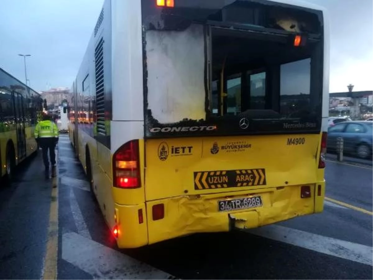 Fikirtepe\'de metrobüs kazası