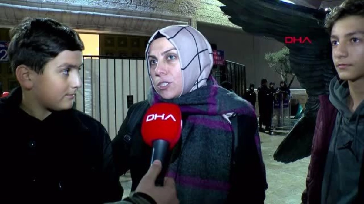 İstanbul beşiktaş maçını tribünlerden takip eden kadın taraftarlardan ortak mesaj