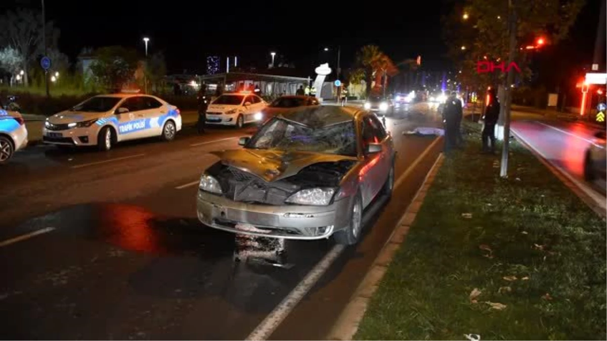 İzmir\'de otomobilin çarptığı bisikletli hayatını kaybeti