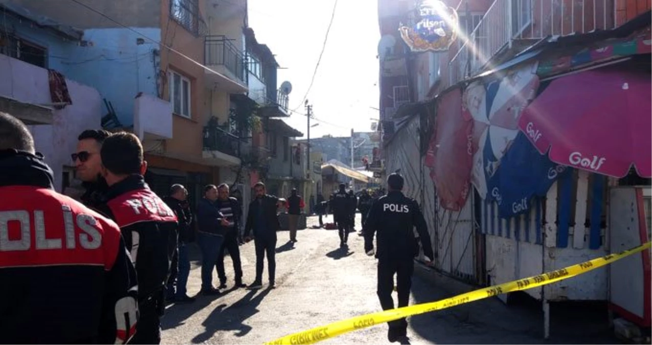 İzmir\'de silahlı kavga: 10 yaralı, 6 gözaltı