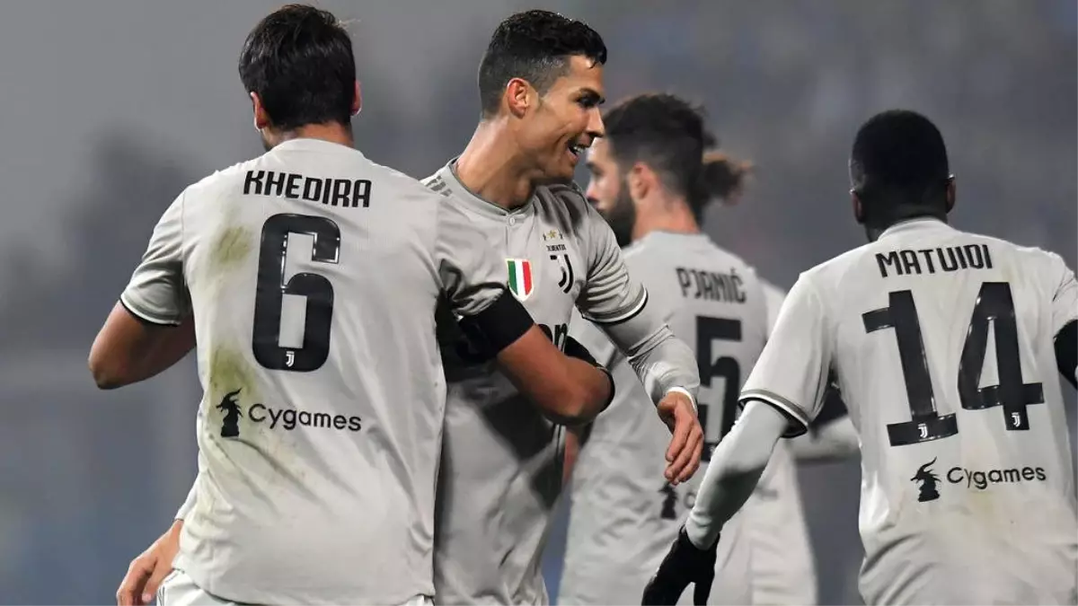 Juventus\'ta Khedira 3 ay sahalardan uzak kalacak