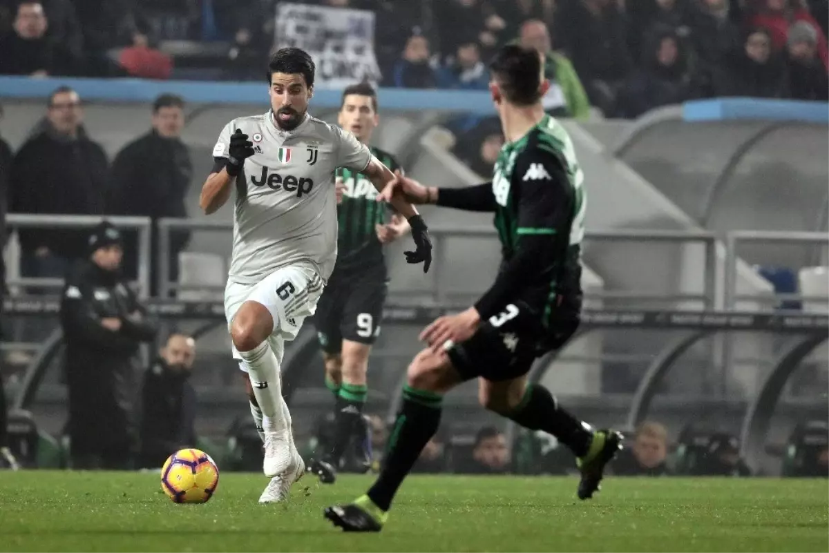 Juventus\'ta Khedira 3 ay yok