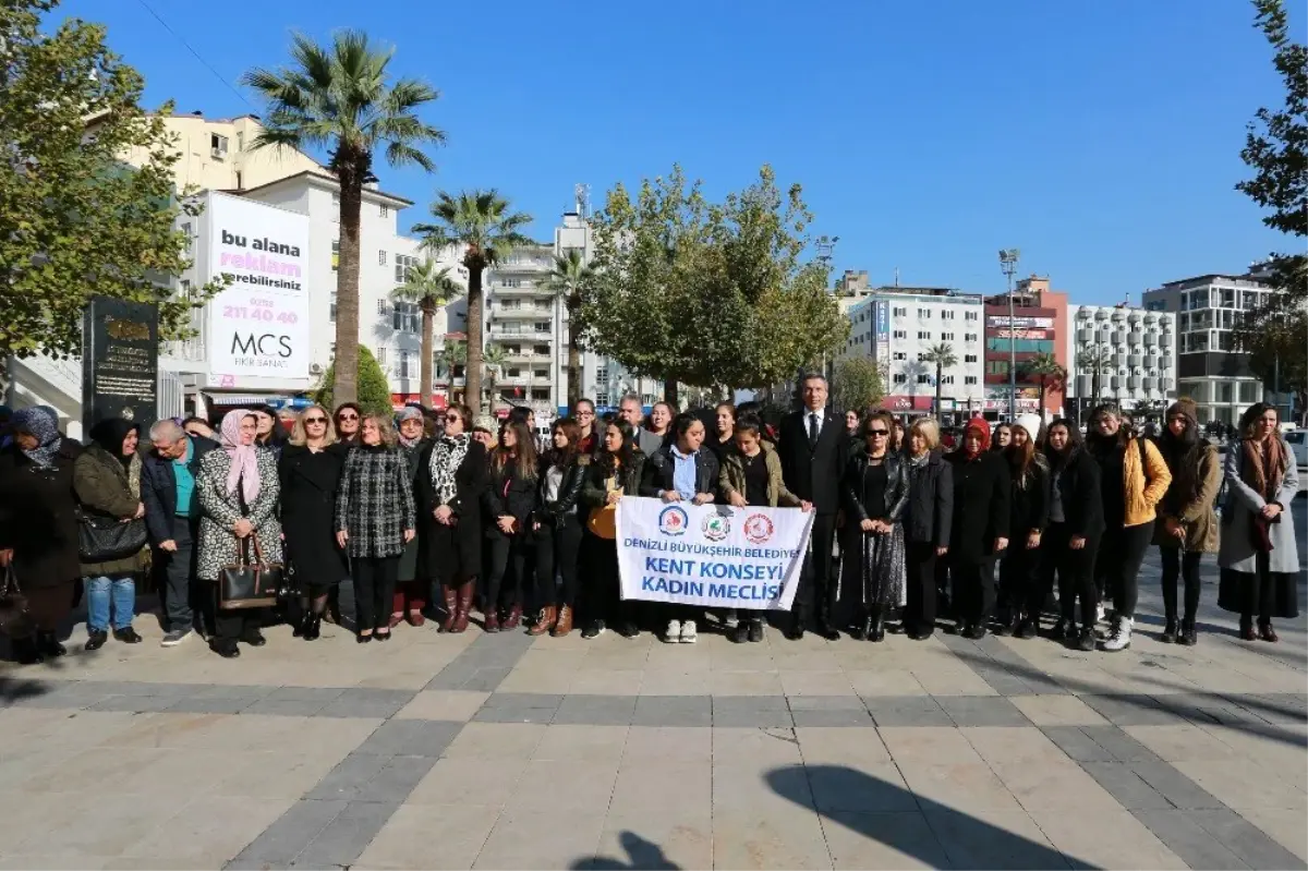 Kadınlar Meclisi\'nden \'Dünya Kadın Hakları Günü\' etkinliği