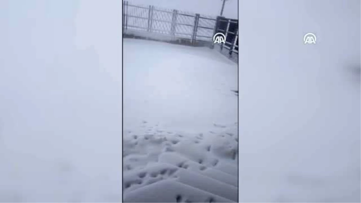 Karacadağ\'a mevsimin ilk karı yağdı