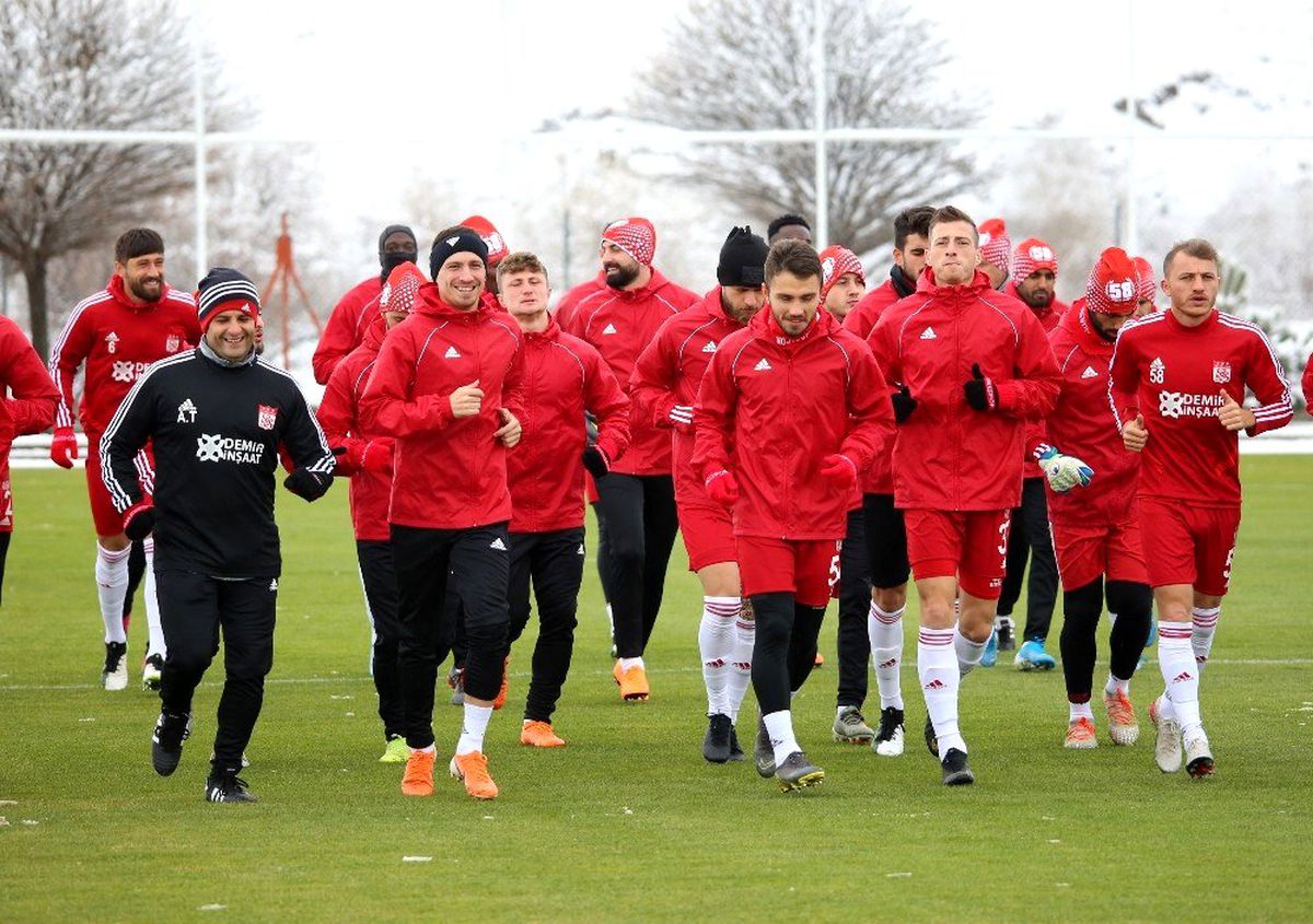 Lider Sivasspor\'da neşeli idman