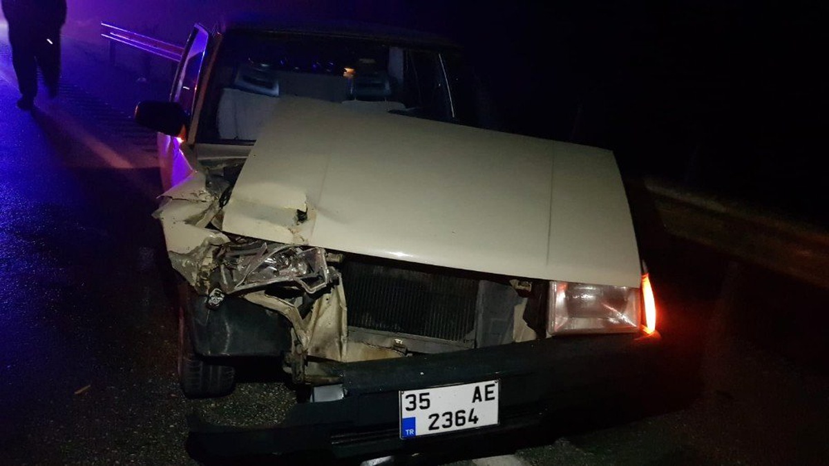 Manisa\'da zincirleme trafik kazası: 1 yaralı