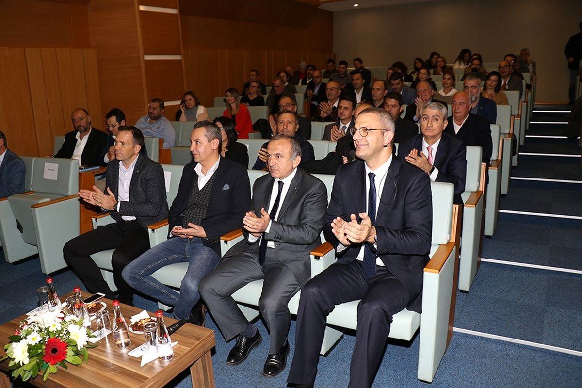 Manisa TSO\'da protokol kuralları anlatıldı