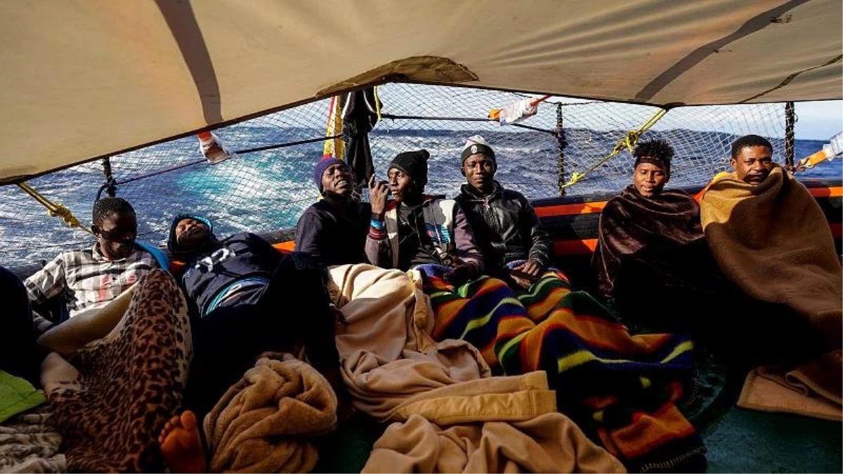 Moritanya\'da göçmen taşıyan tekne battı: En az 57 ölü