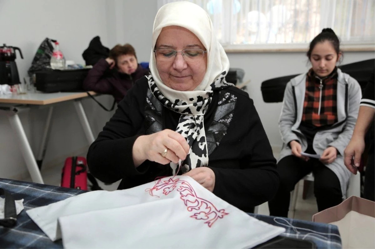 Nilüfer Belediyesi\'nden Altınşehirli kadınlara destek
