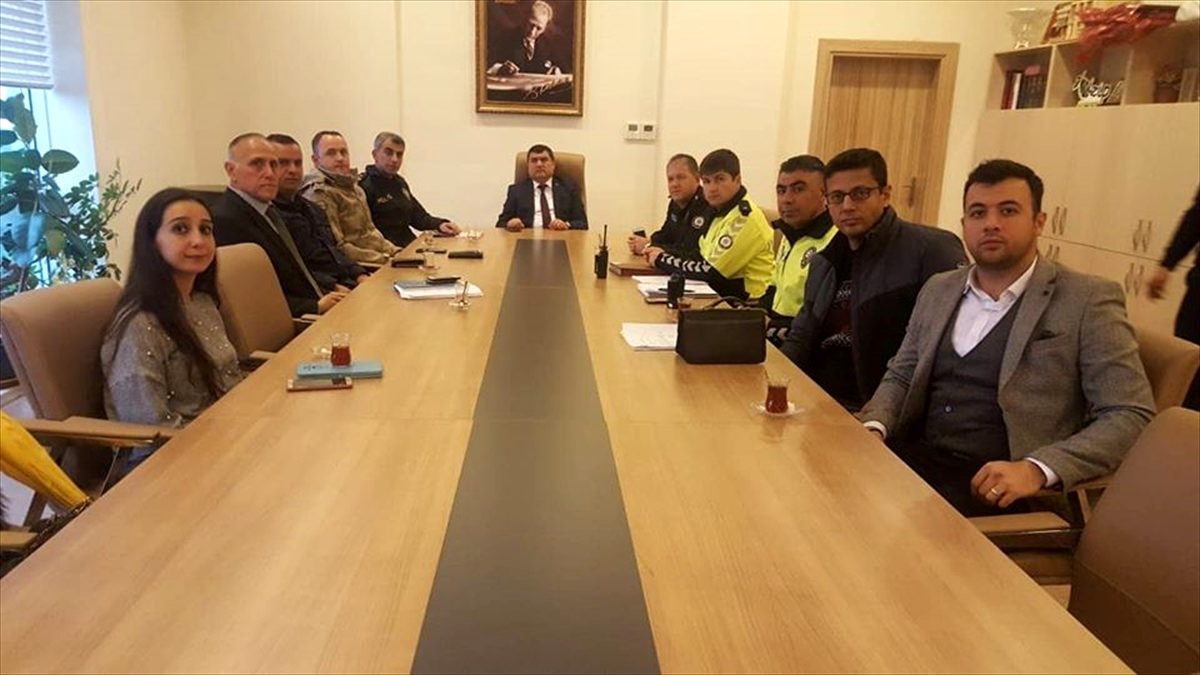 Nizip\'te trafik güvenliği konulu toplantı